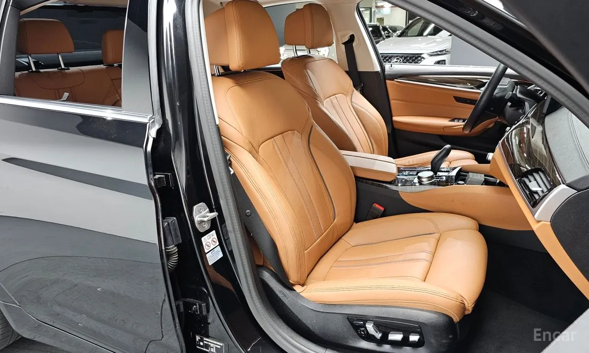 Фото 10 - BMW 5 Series