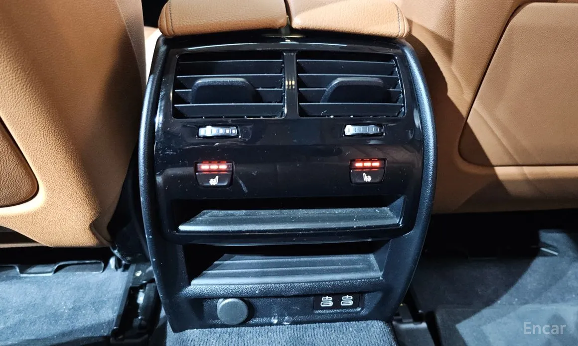 Фото 19 - BMW 5 Series