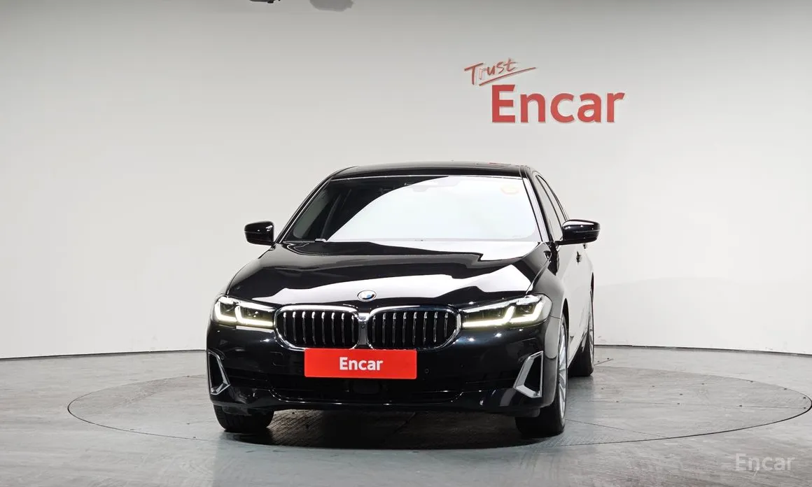 Фото 3 - BMW 5 Series