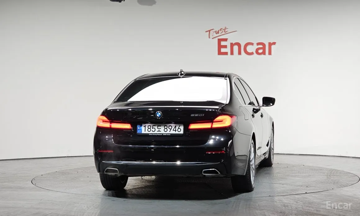 Фото 4 - BMW 5 Series