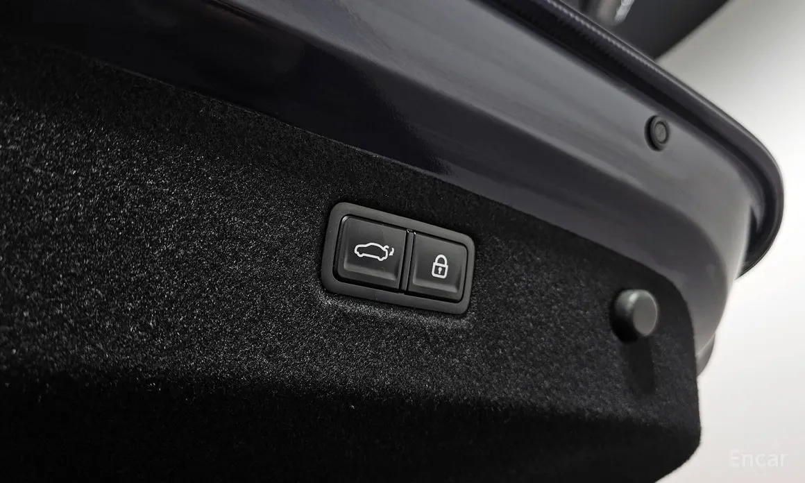 Фото 17 - Kia K9