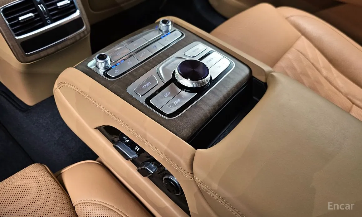 Фото 19 - Kia K9