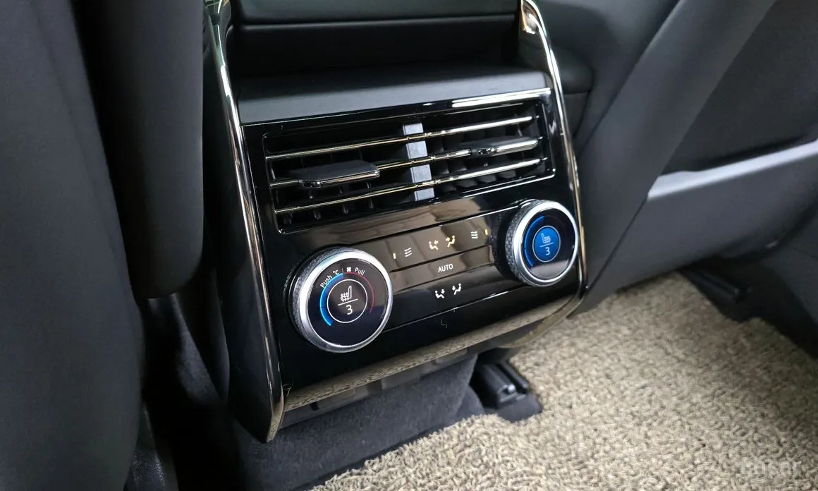 Фото 18 - Land Rover Range Rover Sport