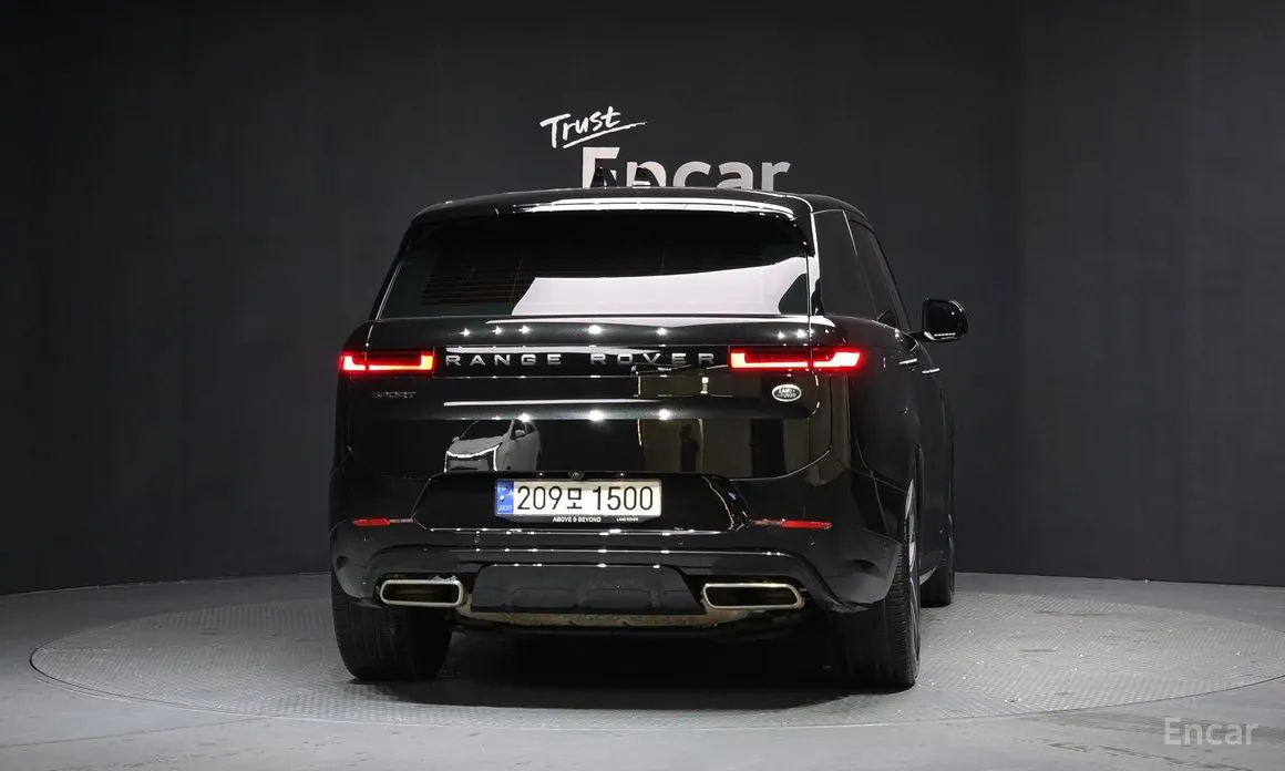 Фото 4 - Land Rover Range Rover Sport