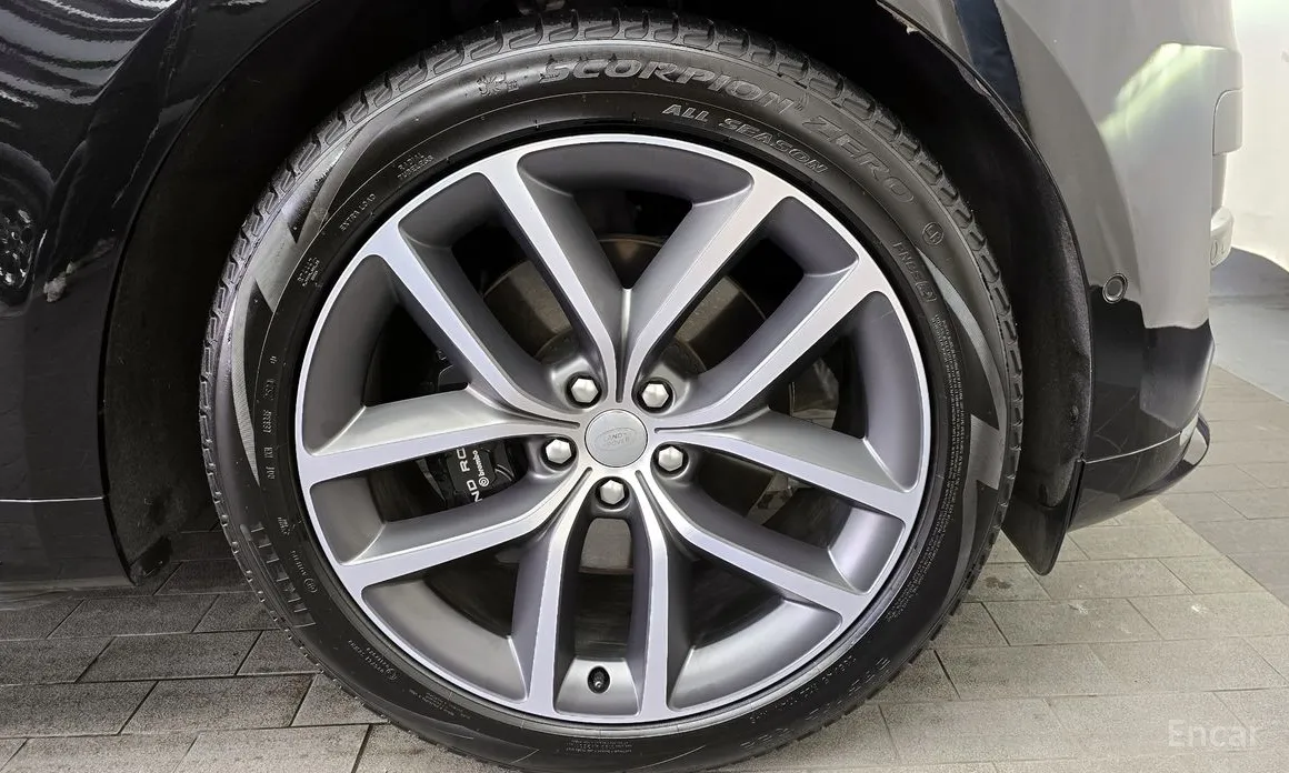 Фото 5 - Land Rover Range Rover Sport