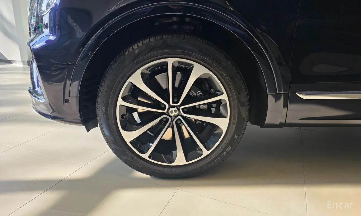 Фото 3 - Bentley Bentayga
