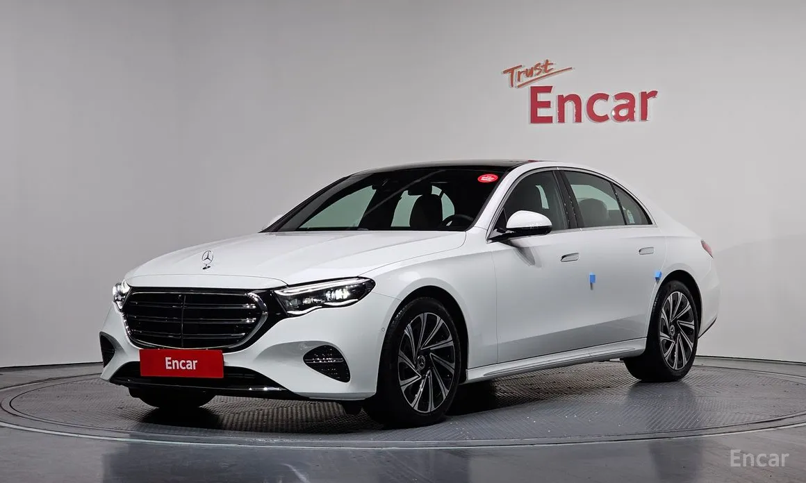 Фото 1 - Mercedes-Benz E-Class