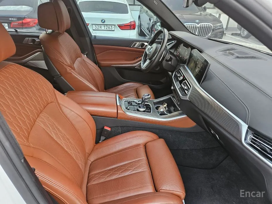 Фото 12 - BMW X5