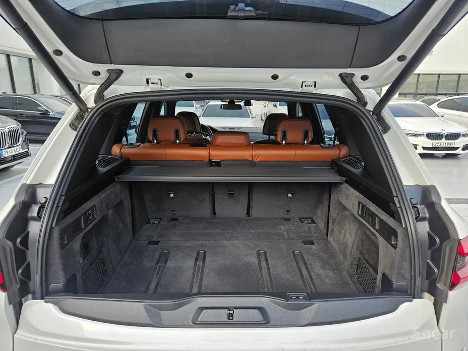 Фото 18 - BMW X5