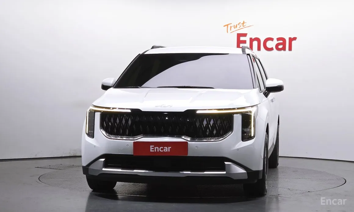 Фото 3 - Kia Carnival