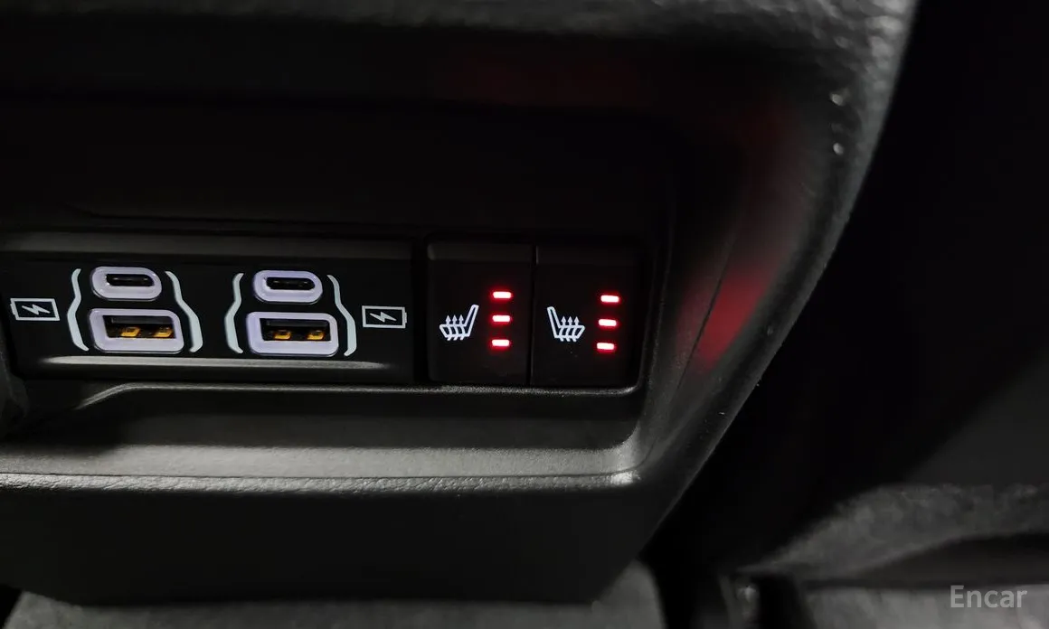 Фото 19 - Jeep Cherokee