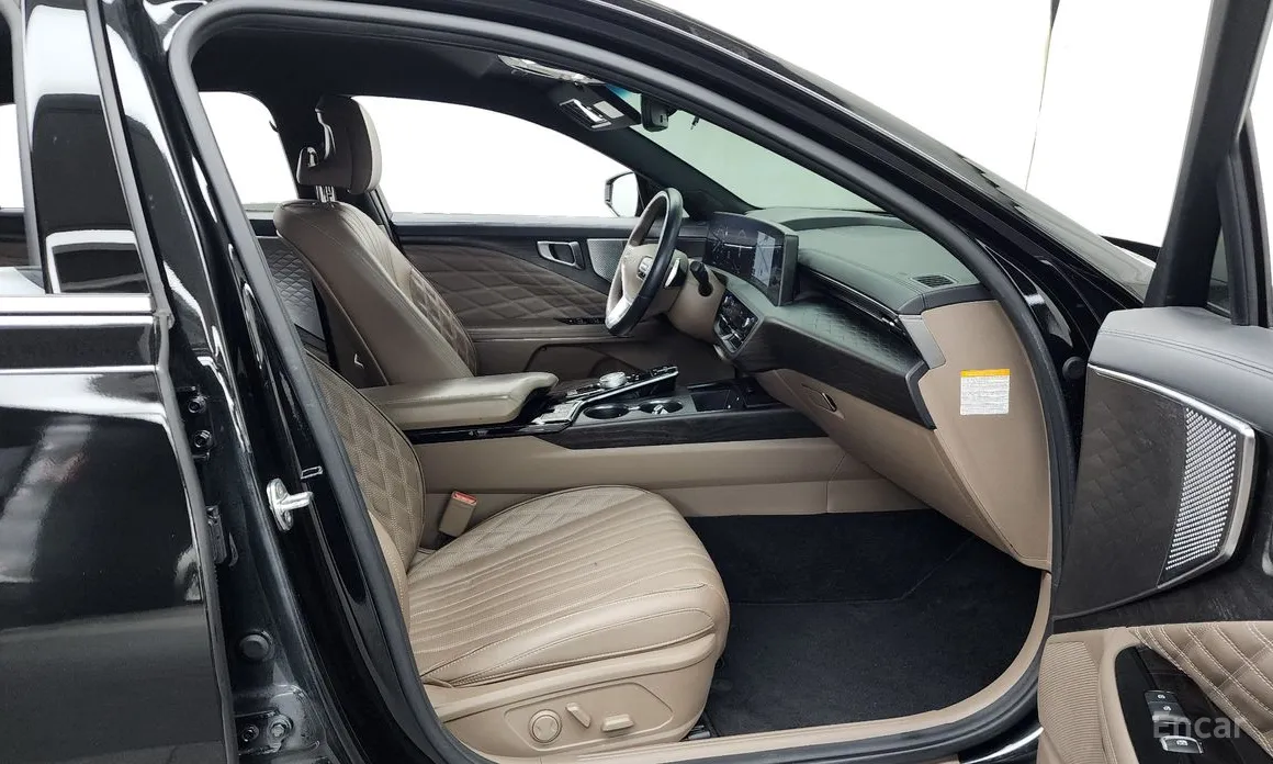 Фото 11 - Kia K8