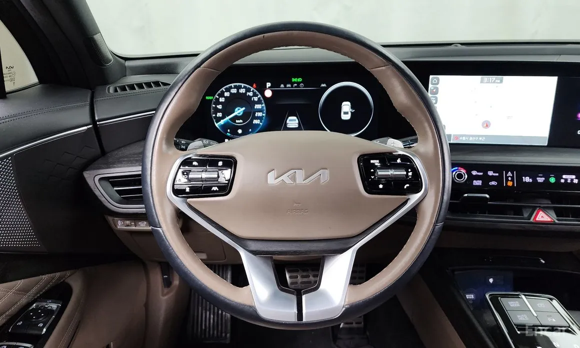 Фото 13 - Kia K8