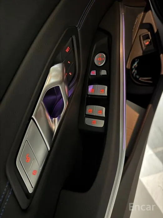 Фото 2 - BMW 3 Series