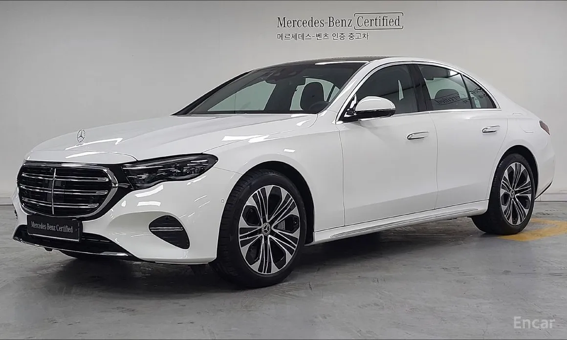 Фото 1 - Mercedes-Benz E-Class