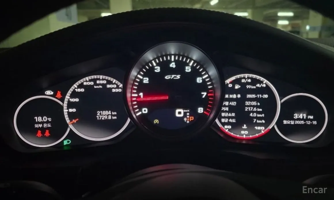 Фото 5 - Porsche Panamera