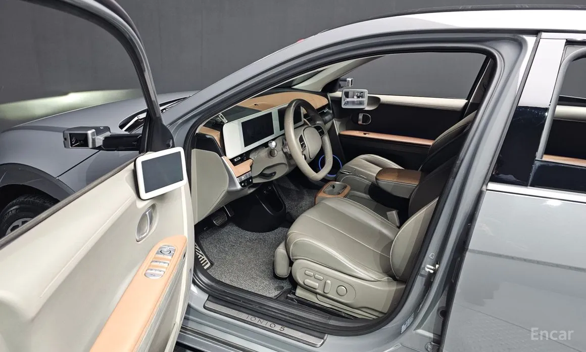 Photo 10 - Hyundai Ioniq 5