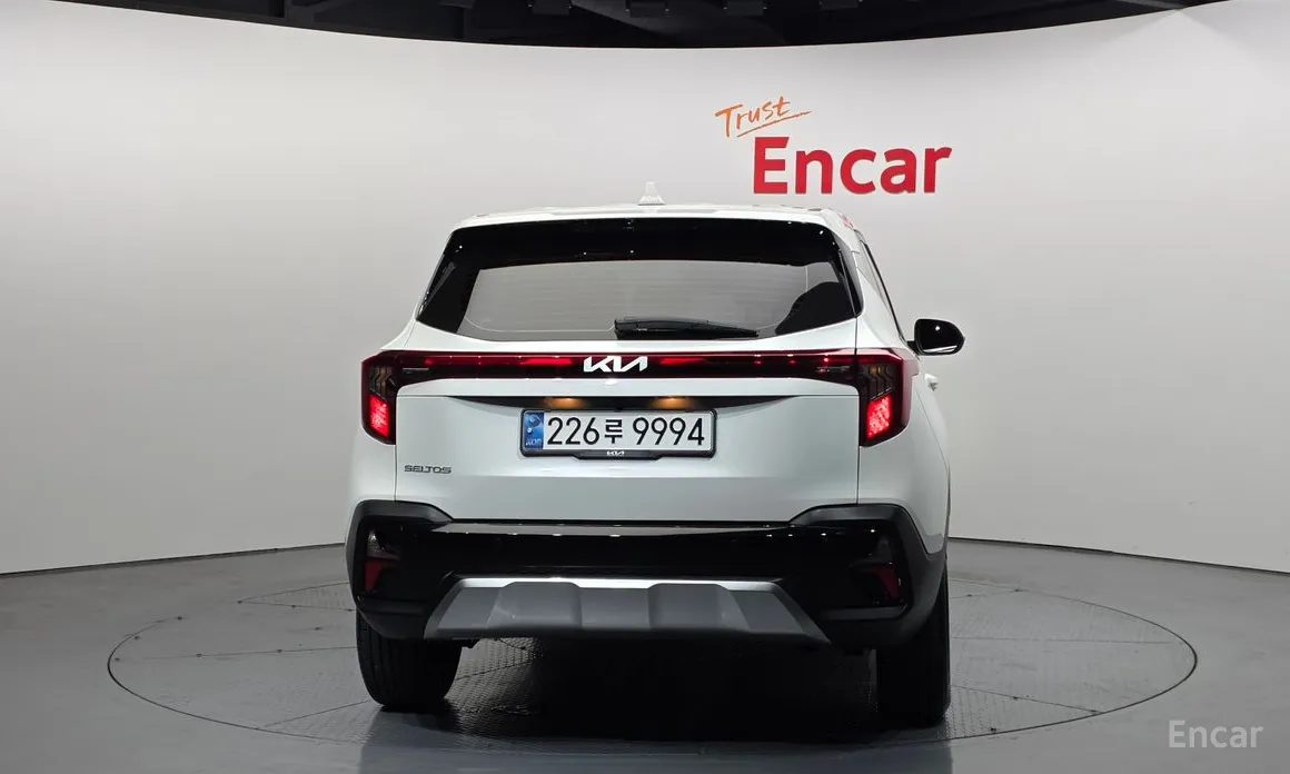 Фото 4 - Kia Seltos