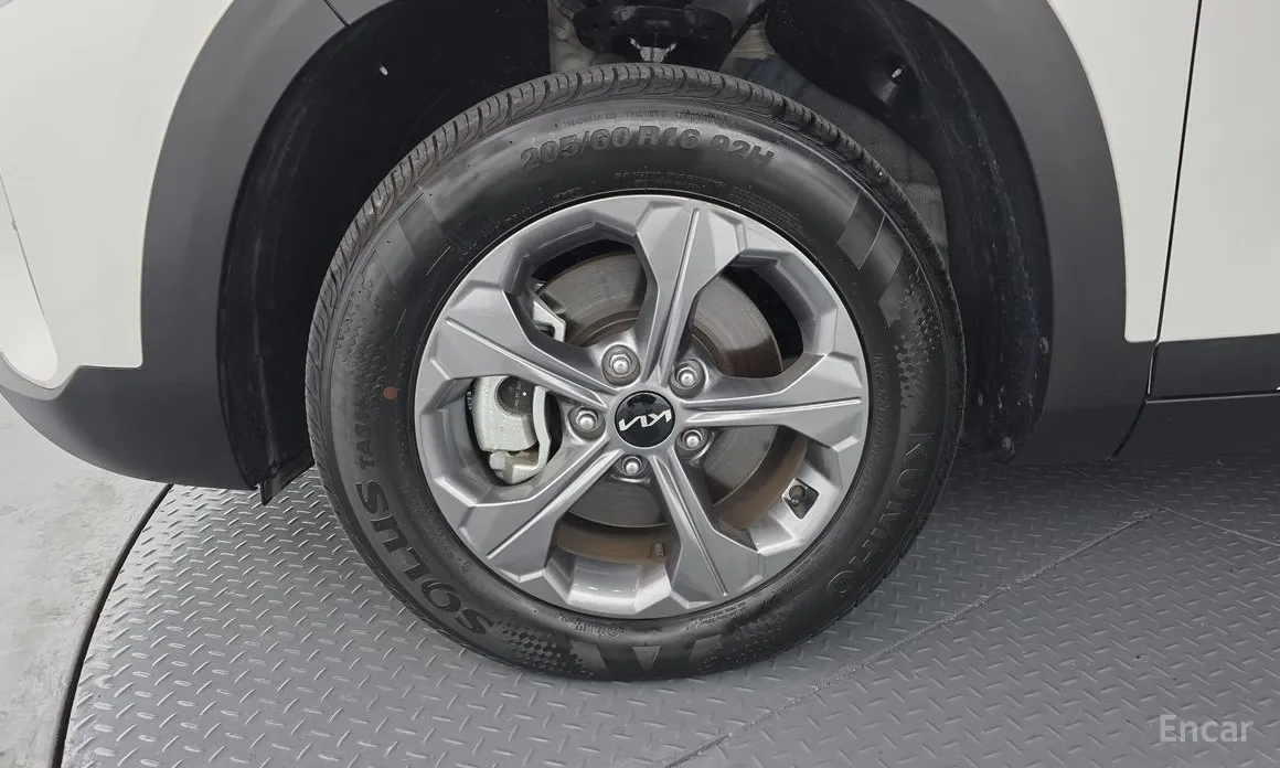 Фото 5 - Kia Seltos