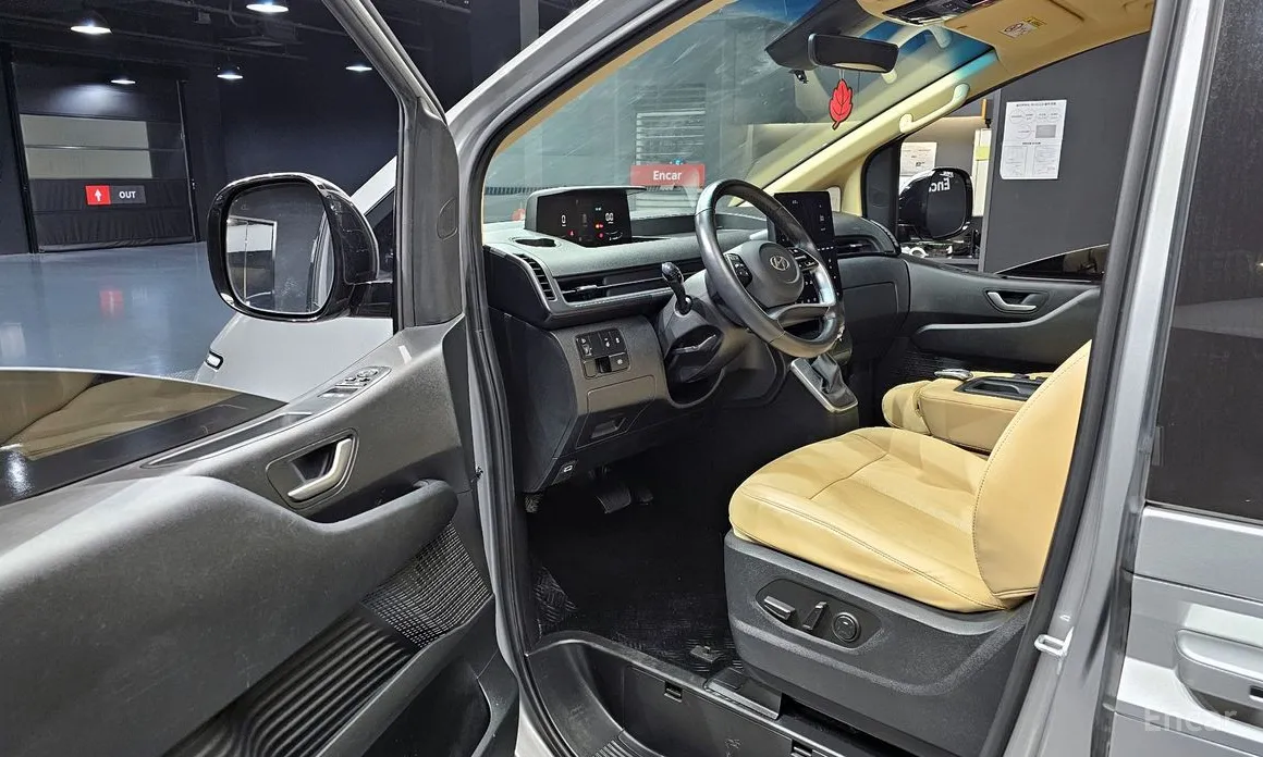 Фото 11 - Hyundai Staria