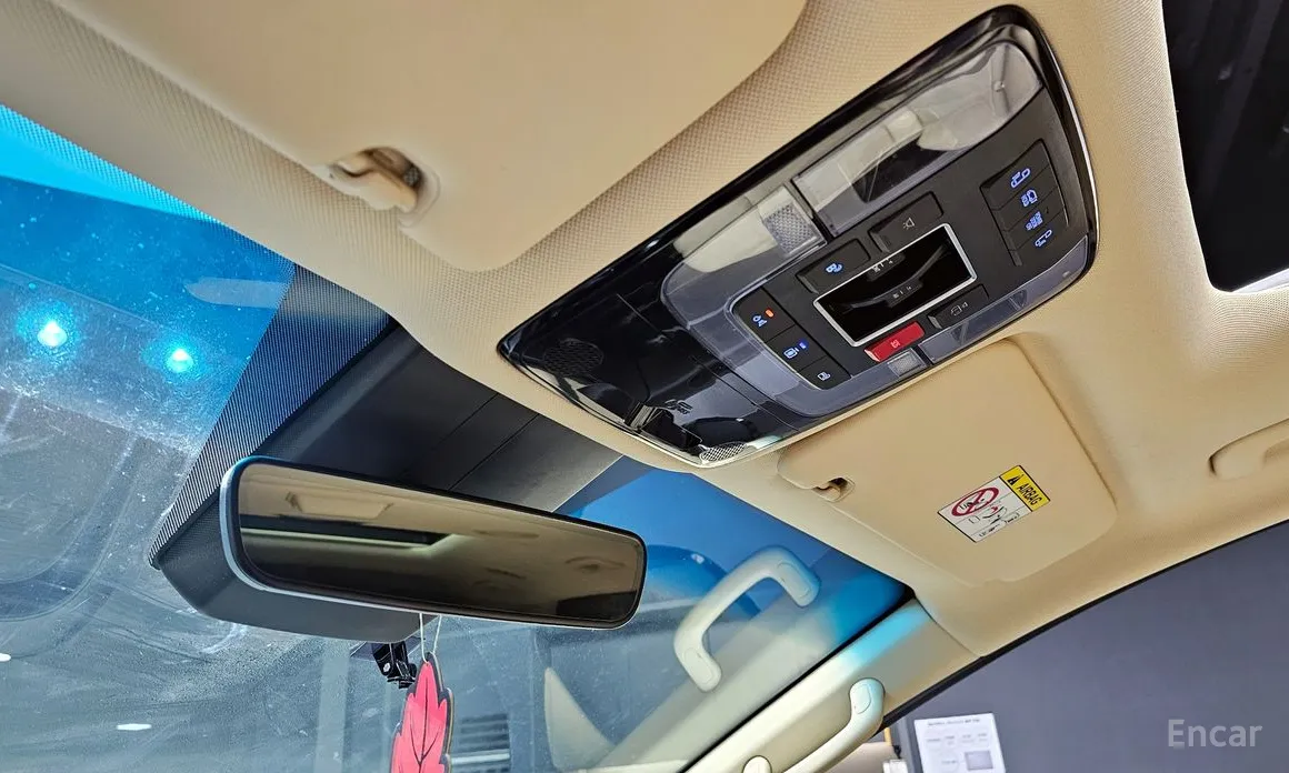 Фото 18 - Hyundai Staria