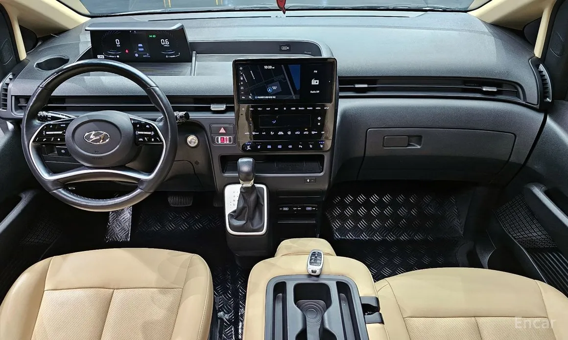 Фото 7 - Hyundai Staria