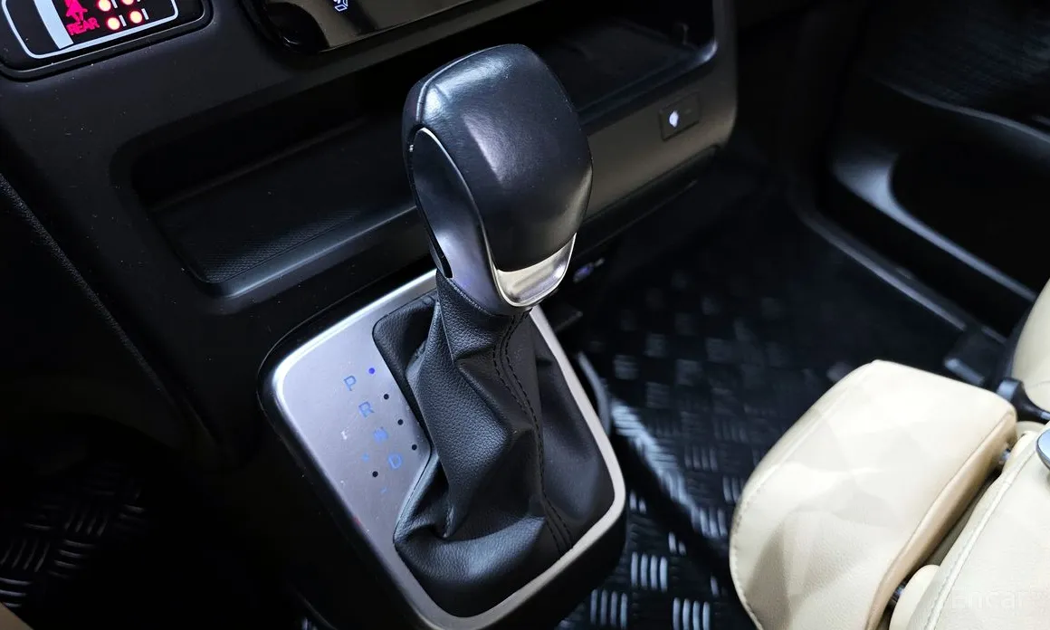 Фото 9 - Hyundai Staria