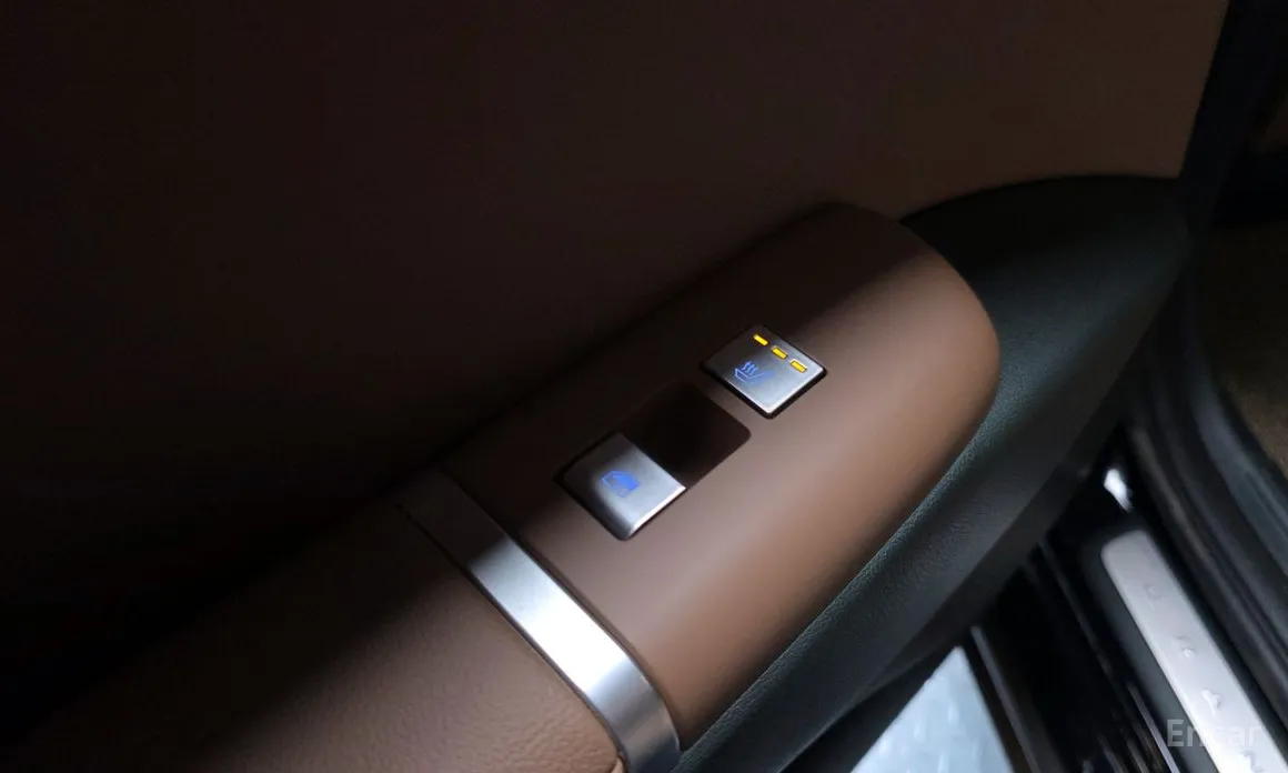 Фото 18 - Hyundai Grandeur