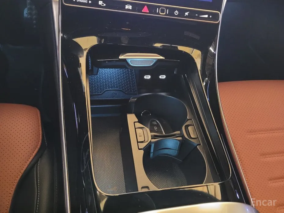 Фото 17 - Mercedes-Benz C-Class