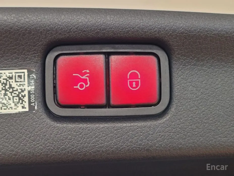 Фото 20 - Mercedes-Benz C-Class