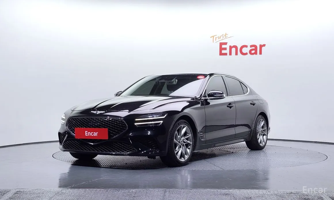 Фото 1 - Genesis G70