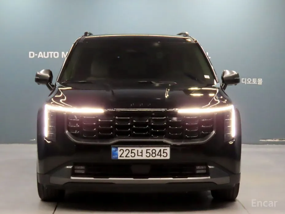 Фото 2 - Kia Carnival