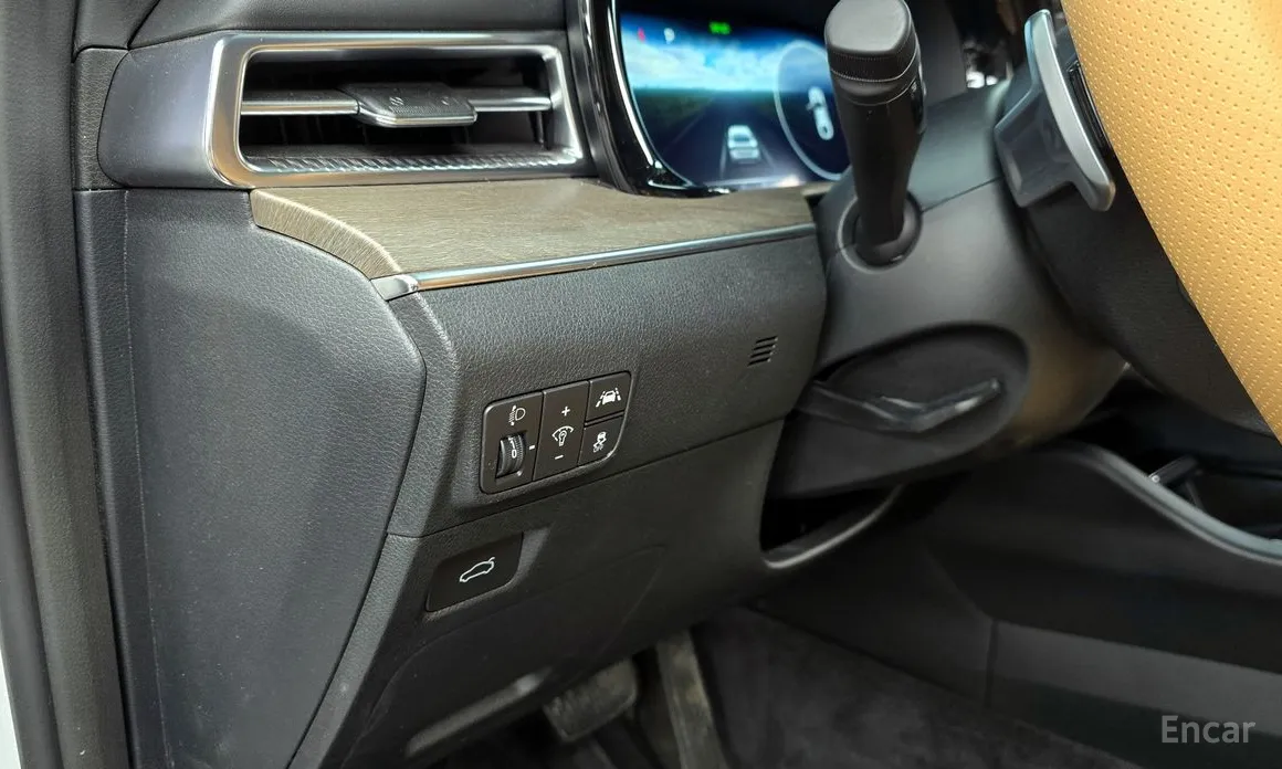 Фото 16 - Kia K5