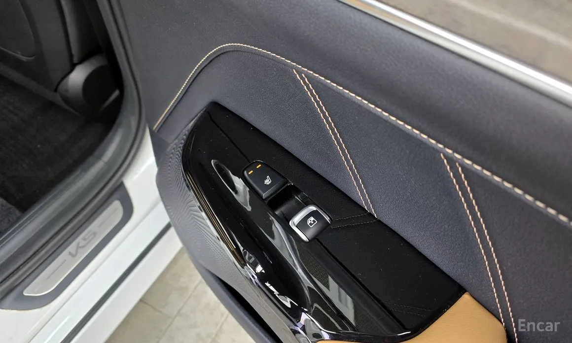 Фото 19 - Kia K5