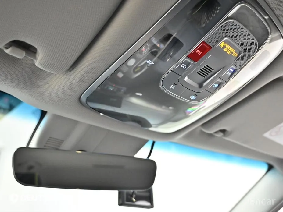 Фото 19 - Genesis GV60