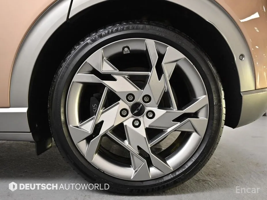 Фото 5 - Genesis GV60