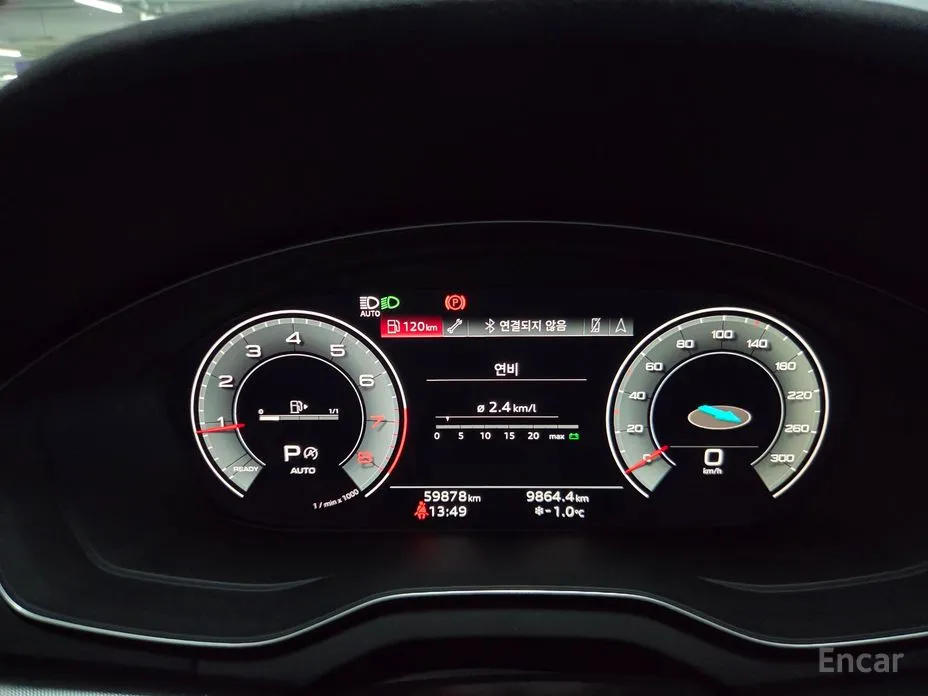 Фото 8 - Audi Q5