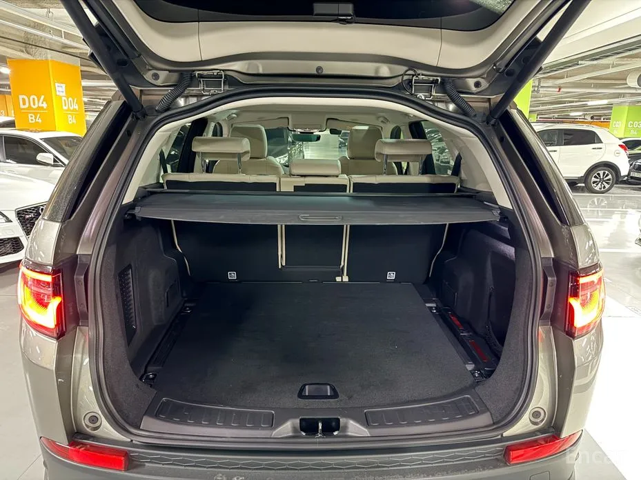 Фото 16 - Land Rover Discovery Sport