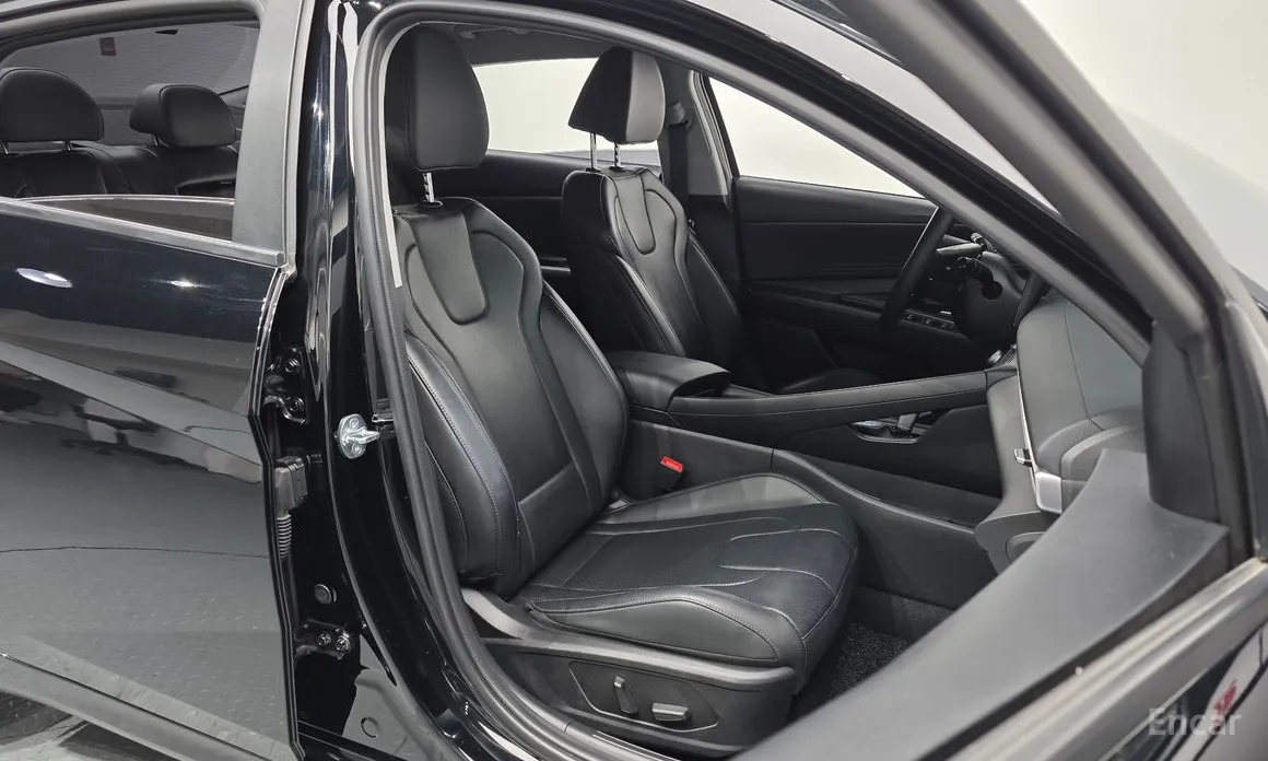 Фото 10 - Hyundai Avante