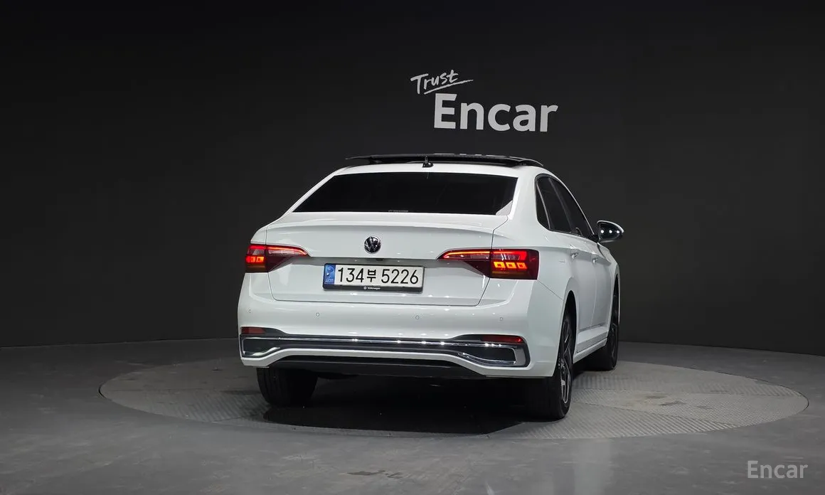 Фото 4 - Volkswagen Jetta