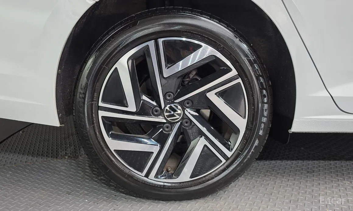 Фото 5 - Volkswagen Jetta