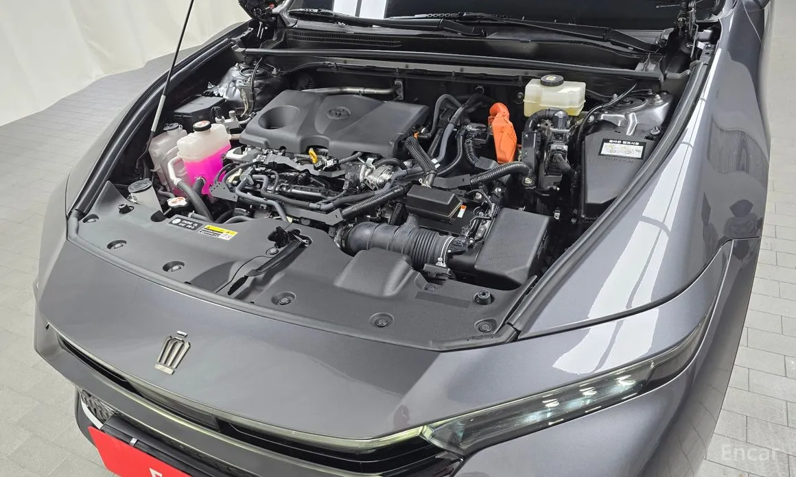 Фото 6 - Toyota Crown