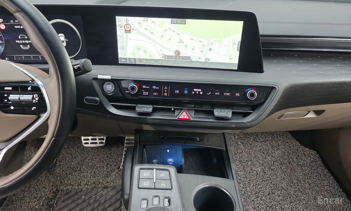 Фото 16 - Kia K8