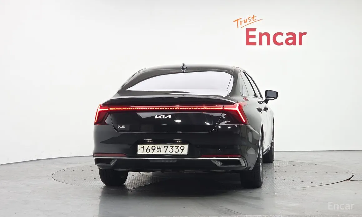 Фото 4 - Kia K8