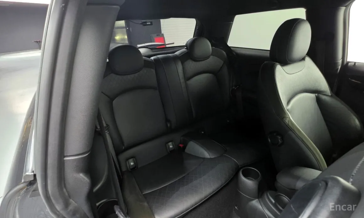 Фото 12 - Mini Cooper