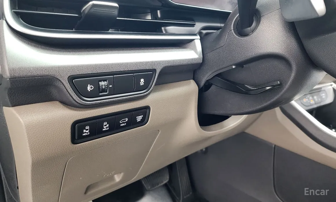 Фото 14 - Kia Carnival