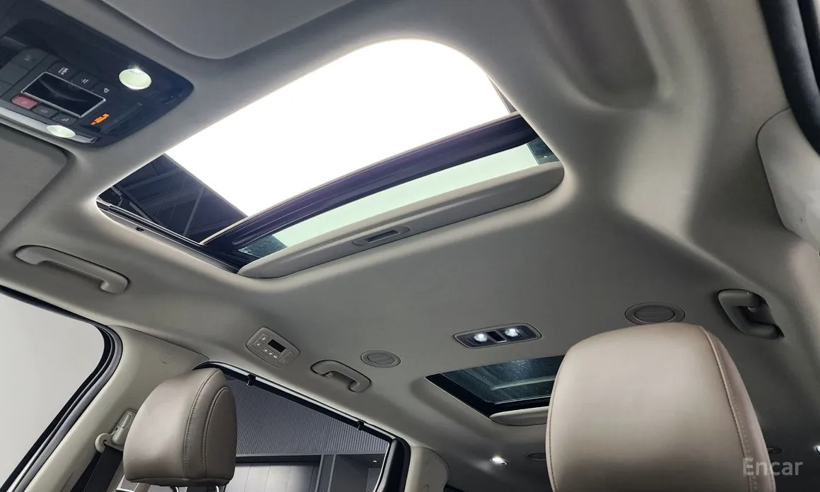 Фото 19 - Kia Carnival