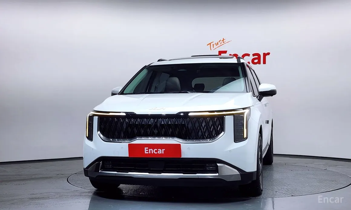 Фото 3 - Kia Carnival