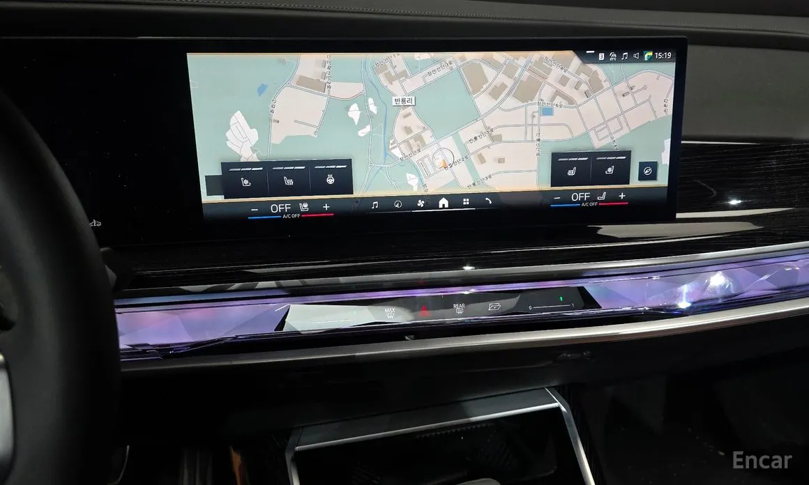 Фото 16 - BMW 7 Series