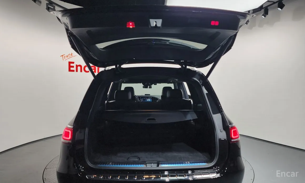 Фото 20 - Mercedes-Benz GLS-Class